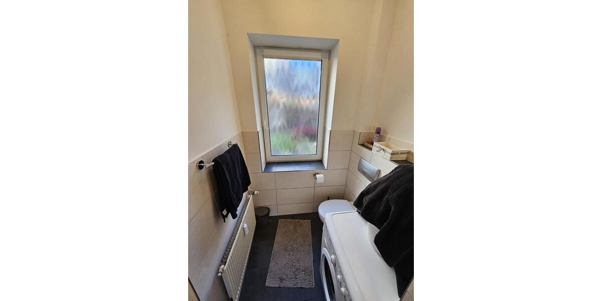 Erdgeschoßwohnung Meerane - 2 Zimmer, 40 m&sup2;, 335&euro; | Angebot:26558625