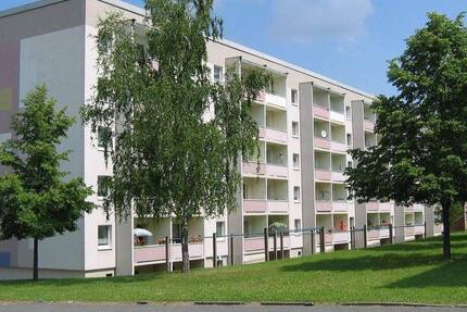 Wohnung Zeulenroda-Triebes Zeulenroda - 2 Zimmer, 54 m&sup2;, 295&euro; | Angebot:26798575