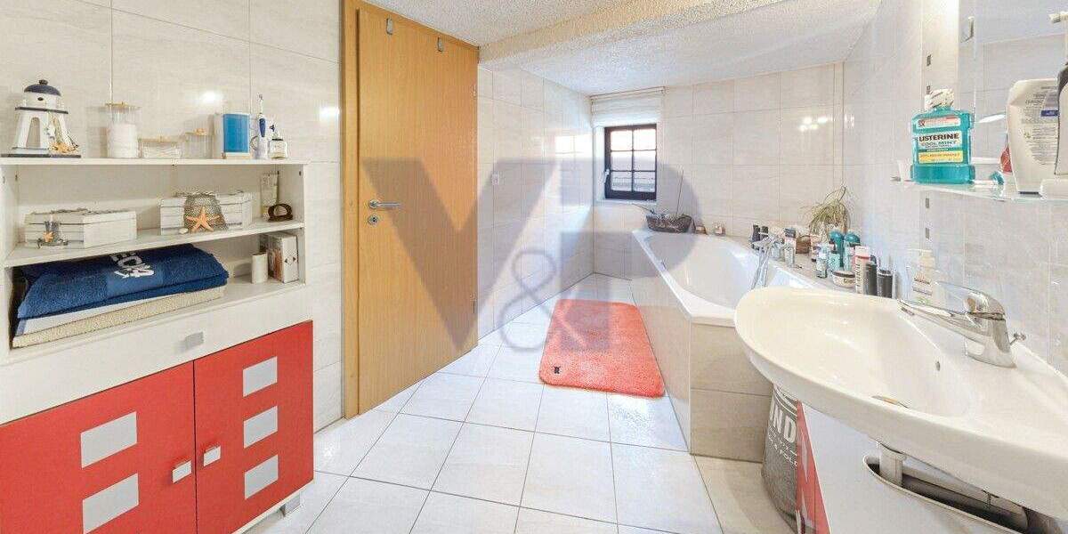 Einfamilienhaus Bad Köstritz - 4 Zimmer, 129 m&sup2;, 259.900&euro; | Angebot:25726020