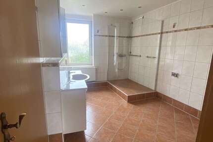 Wohnung zum Mieten in Altenburg 570 € 100 m² 4 zimmer