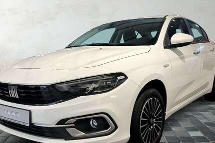 Fiat Tipo 2.510 km 17.590 &euro; Gera 07552