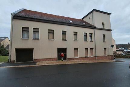 Ich verkaufe ein großes Haus zimmer