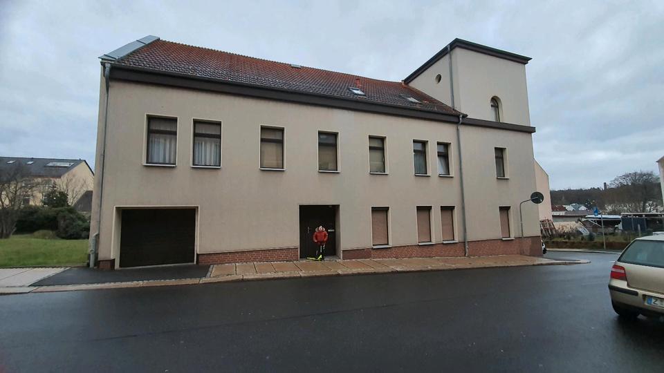 Ich verkaufe ein großes Haus zimmer