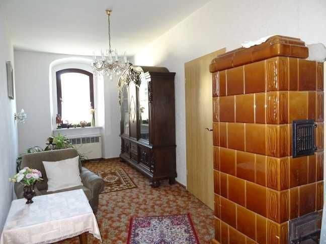 Etagenwohnung Auma-Weidatal Auma - 4 Zimmer, 105 m&sup2;, 450&euro; | Angebot:26360223