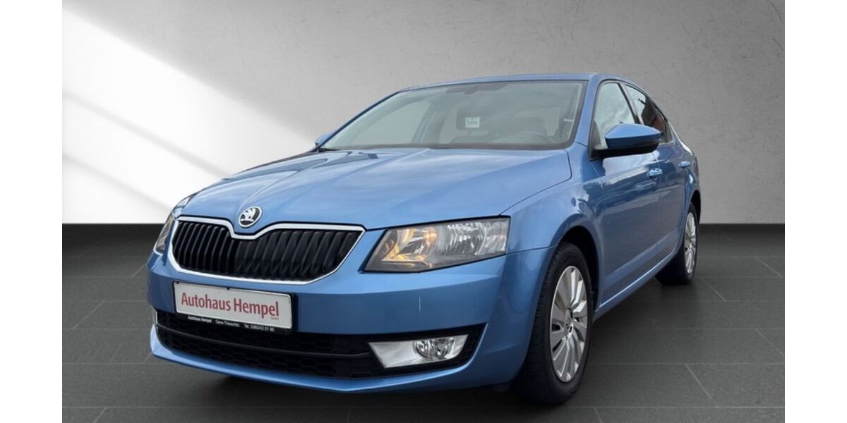 Skoda Octavia 110.772 km 9.990 &euro; Gera 07548