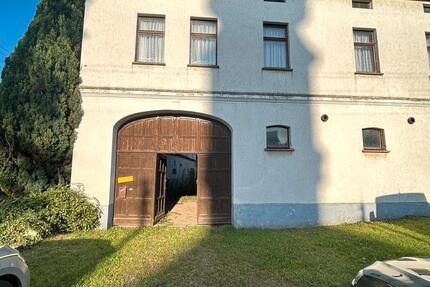 Idyllischer Dreiseithof mit großem Grundstück