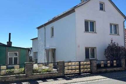 Haus Hermsdorf - 8 Zimmer, 160 m&sup2;, 185.000&euro; | Angebot:26560974
