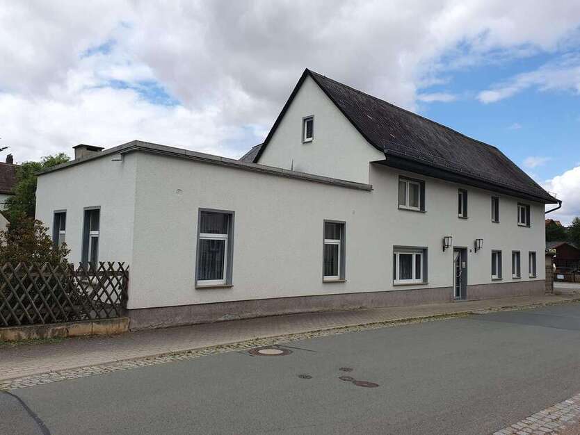 Haus zum Kaufen in Rückersdorf 269.000 € 230 m²
