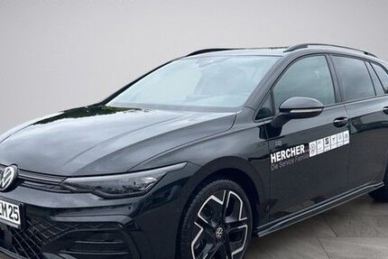 VW Golf 4.692 km 40.900 &euro; Altenburg 04600