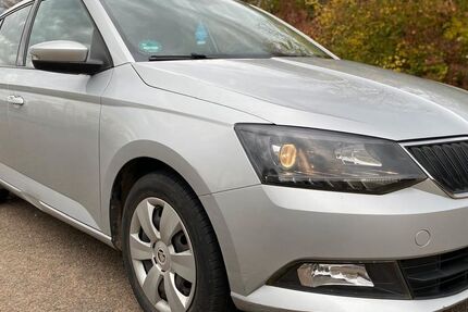 Skoda Fabia 42.000 km 4.990 &euro; Gera 07552