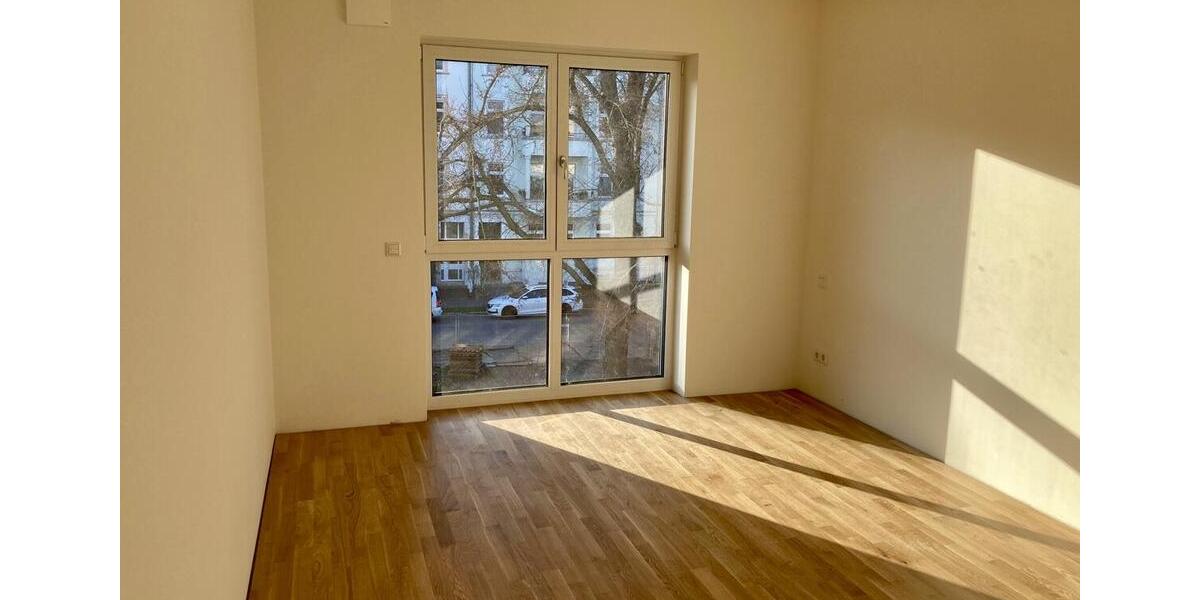 Etagenwohnung Gera Debschwitz - 4 Zimmer, 103 m&sup2;, 1.240&euro; | Angebot:23392818