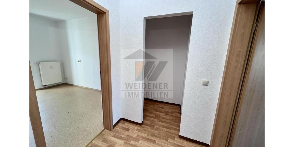 Etagenwohnung Gera - 2 Zimmer, 60 m&sup2;, 360&euro; | Angebot:25590660
