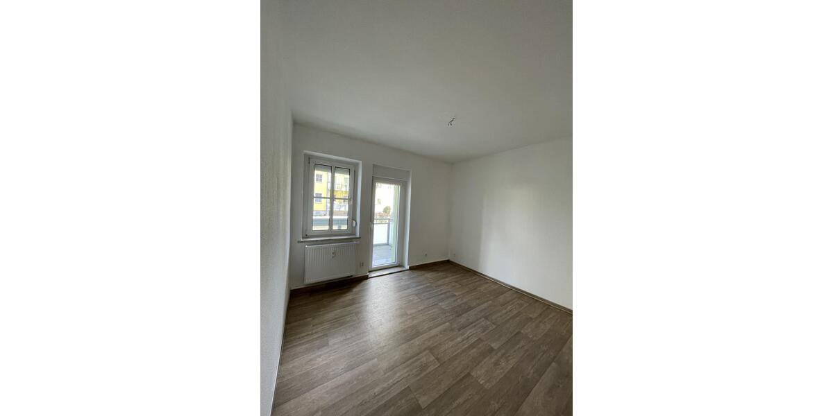 Erdgeschoßwohnung Zeitz Theißen - 1 Zimmer, 37 m&sup2;, 275&euro; | Angebot:23427042