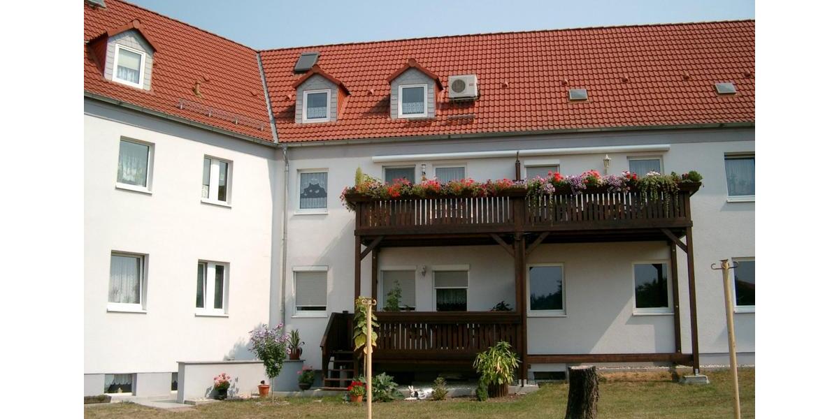Dachgeschoßwohnung Elsteraue - 2 Zimmer, 60 m&sup2;, 360&euro; | Angebot:26690494