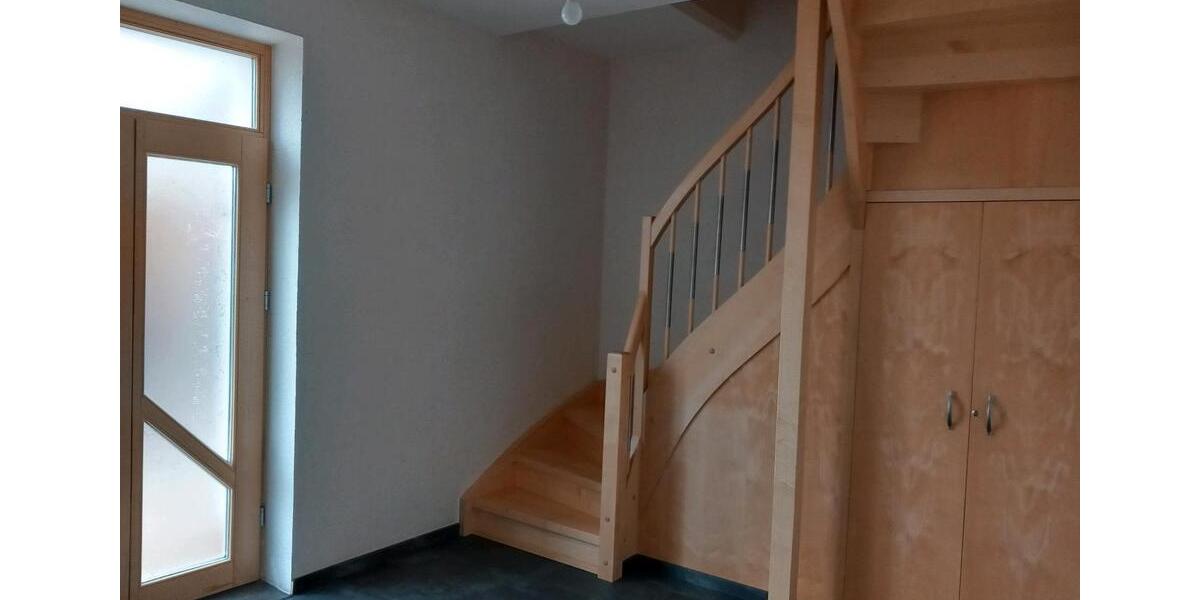 Maisonettenwohnung Werdau - 5 Zimmer, 142 m&sup2;, 1.199&euro; | Angebot:26426380