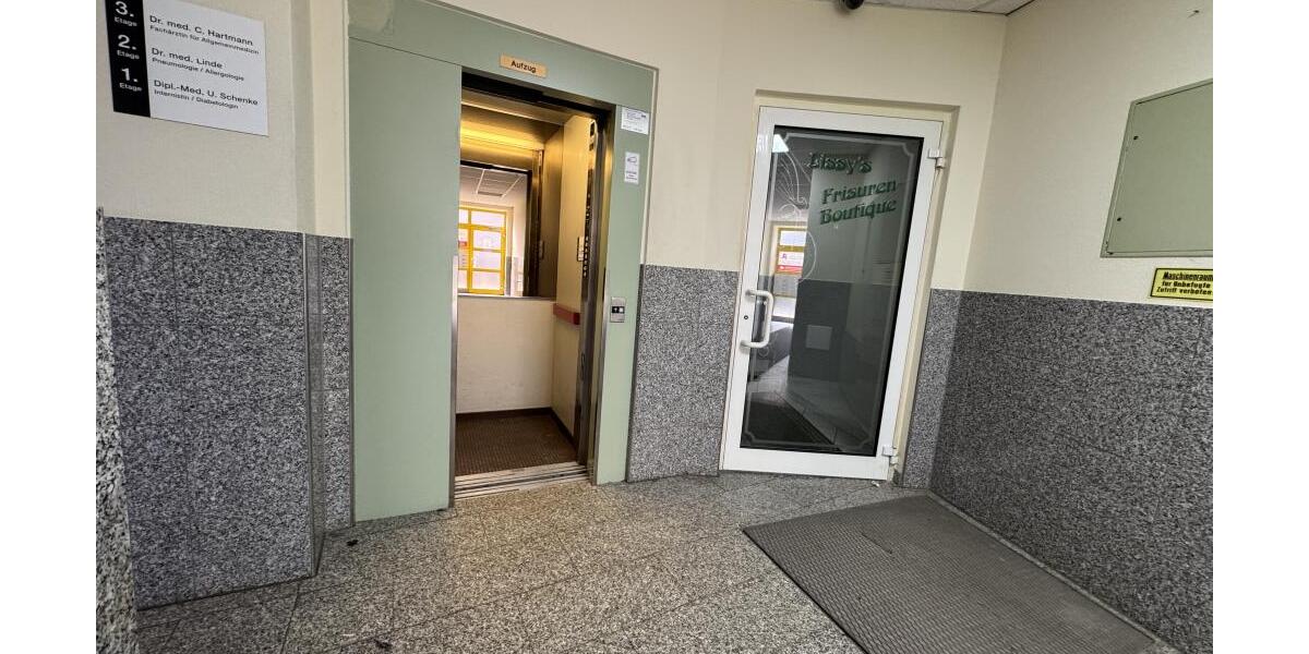 Klimatisierte & möblierte Praxis- Büroräume mit ca. 184 m² in der Geraer Innenstadt! - Gewerbeobjekt Gera Ostviertel | Angebot:27136569