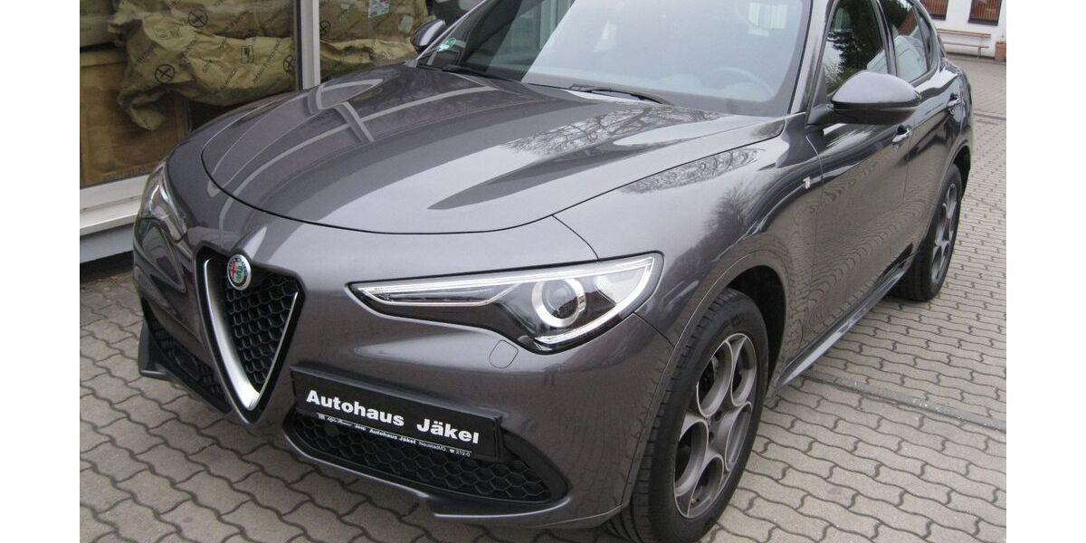 Alfa Romeo Stelvio 23.000 km 39.900 &euro; Neustadt/Orla 07806
