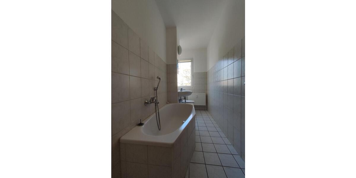 Etagenwohnung Gera Alt-Taubenpreskeln - 2 Zimmer, 49 m&sup2;, 318&euro; | Angebot:26672954
