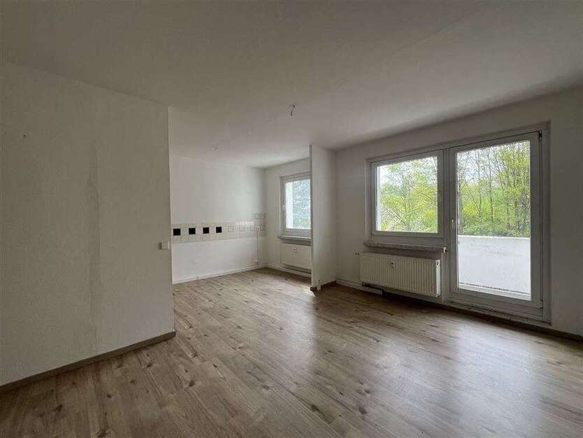 Wohnung zum Mieten in Gera 380 € 68.91 m²