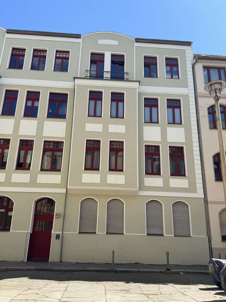 Wohnung zum Mieten in Magdeburg 300 € 24 m²