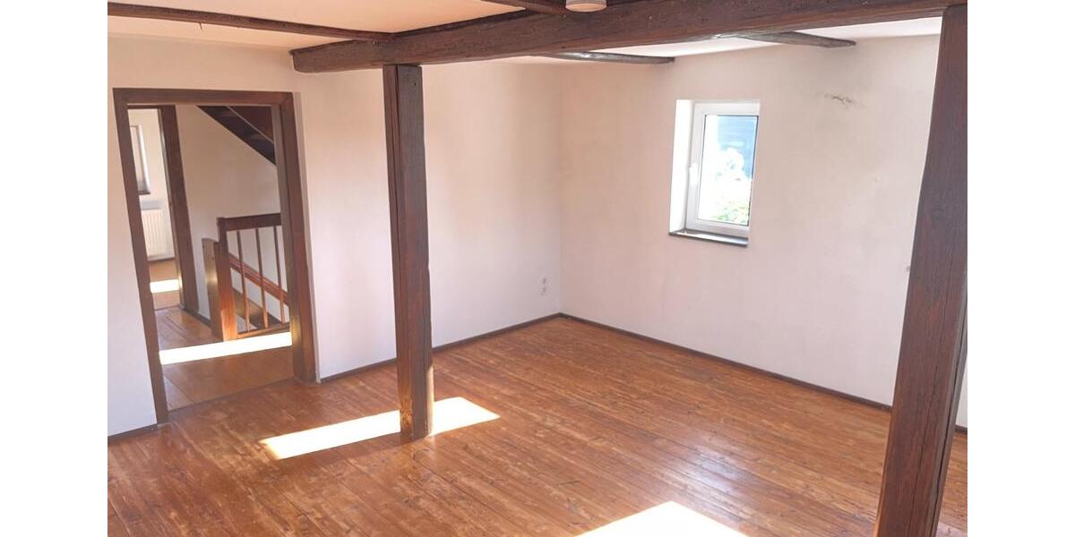 Einfamilienhaus Rositz - 4 Zimmer, 102 m&sup2;, 650&euro; | Angebot:24756152