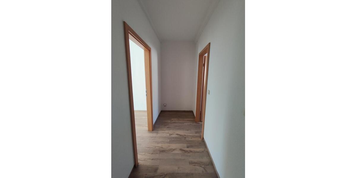 Etagenwohnung Gera Alt-Taubenpreskeln - 2 Zimmer, 49 m&sup2;, 318&euro; | Angebot:26672954