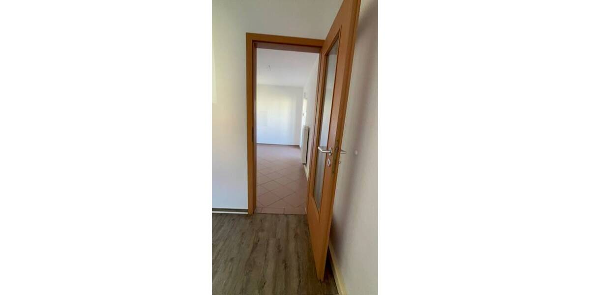 Etagenwohnung Altenburg Südost - 3 Zimmer, 70 m&sup2;, 420&euro; | Angebot:25667811