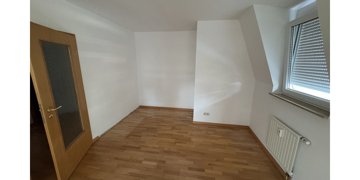 Vermietete Eigentumswohnung mit Stellplatz in ansprechender Wohngegend! - Anlageobjekt Gera Alt-Bieblach | Angebot:27280073