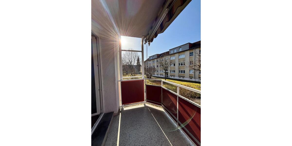 Hochparterre Gera Debschwitz - 2 Zimmer, 48 m&sup2;, 500&euro; | Angebot:26338478