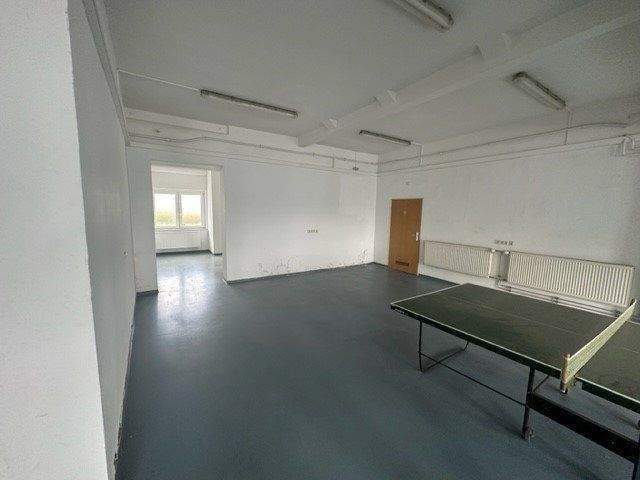 +++ Große Gewerbeimmobilie in guter Lage +++ zimmer