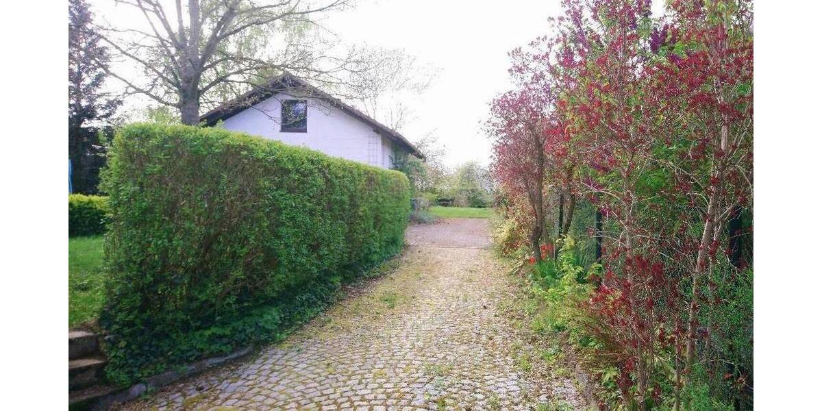 Einfamilienhaus Zeulenroda - 5 Zimmer, 120 m&sup2;, 330.000&euro; | Angebot:25996821