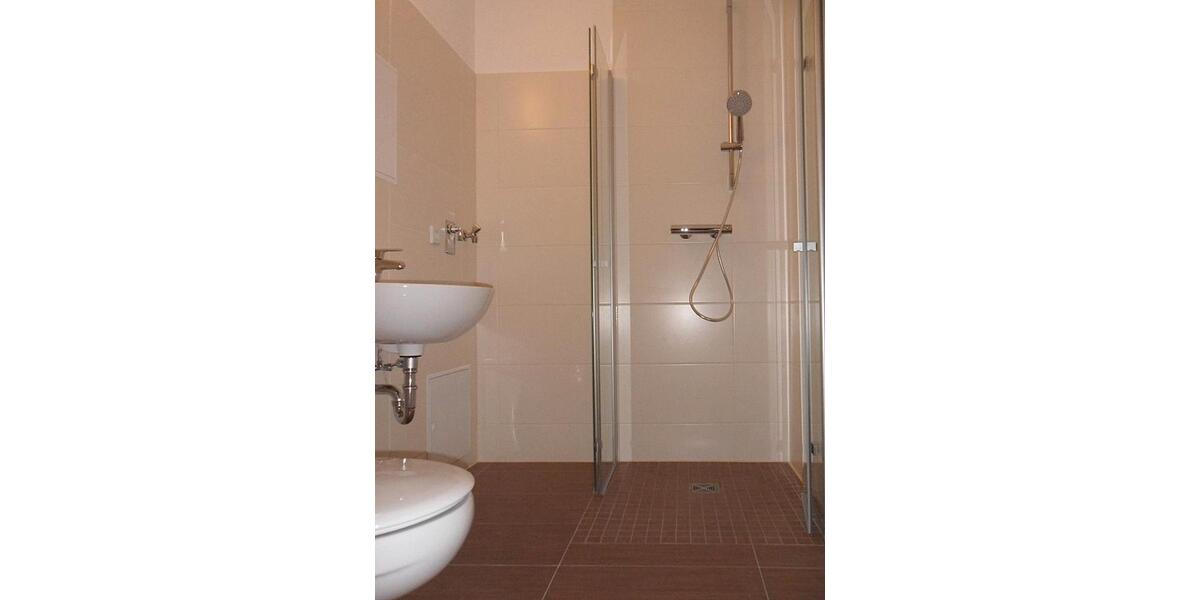 Etagenwohnung Gera Lusan - 1 Zimmer, 34 m&sup2;, 228&euro; | Angebot:26244525