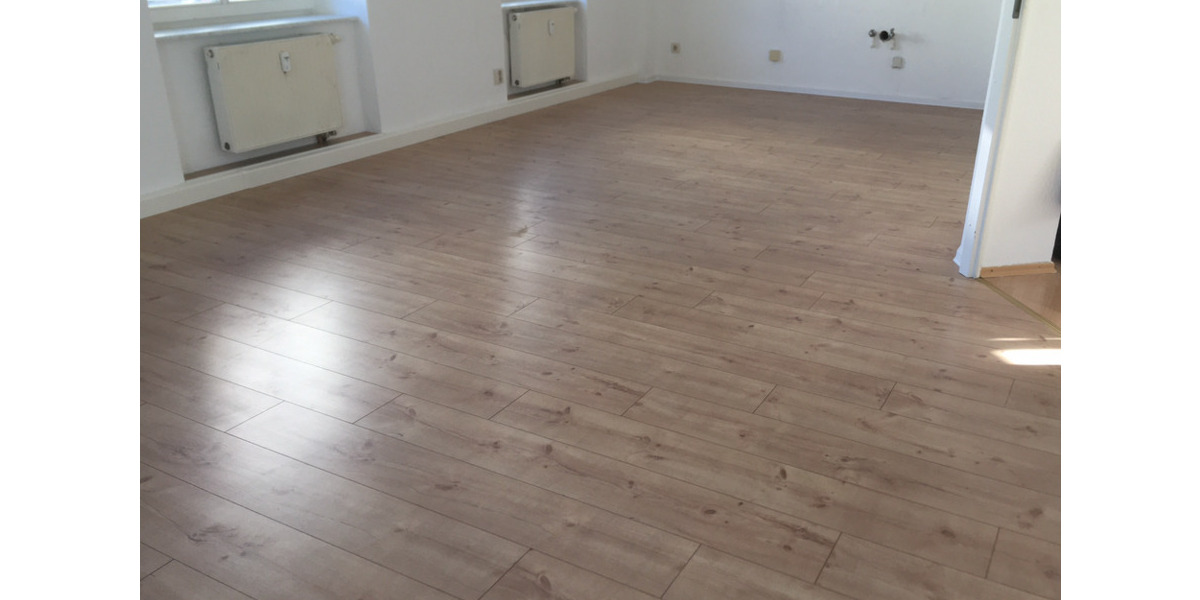 Erdgeschoßwohnung Gera Debschwitz - 3 Zimmer, 60 m&sup2;, 345&euro; | Angebot:25714571