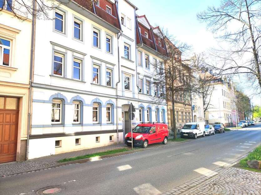 Wohnung zum Kaufen in Altenburg 72.500 € 73.48 m²