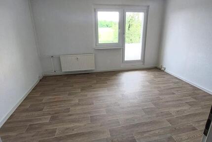 Wohnung Gera Lusan - 2 Zimmer, 48 m&sup2;, 270&euro; | Angebot:25543301
