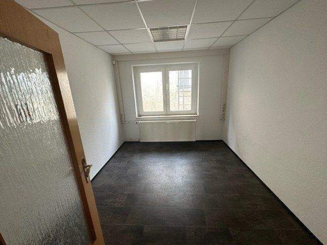 +++ Große Gewerbeimmobilie in guter Lage +++ zimmer