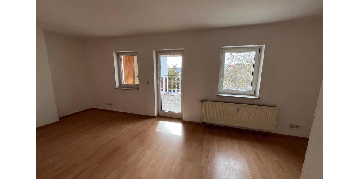 Etagenwohnung Altenburg - 2 Zimmer, 60 m&sup2;, 450&euro; | Angebot:26586317
