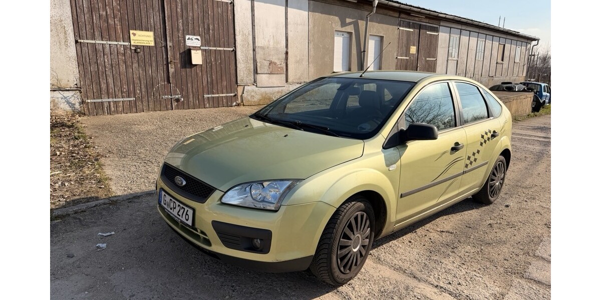 Ford Focus 165.000 km 2.950 &euro; Gera 07545