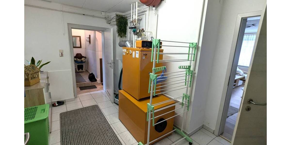 Mehrfamilienhaus, Wohnhaus Eisenberg - 4 Zimmer, 143 m&sup2;, 99.000&euro; | Angebot:25741019