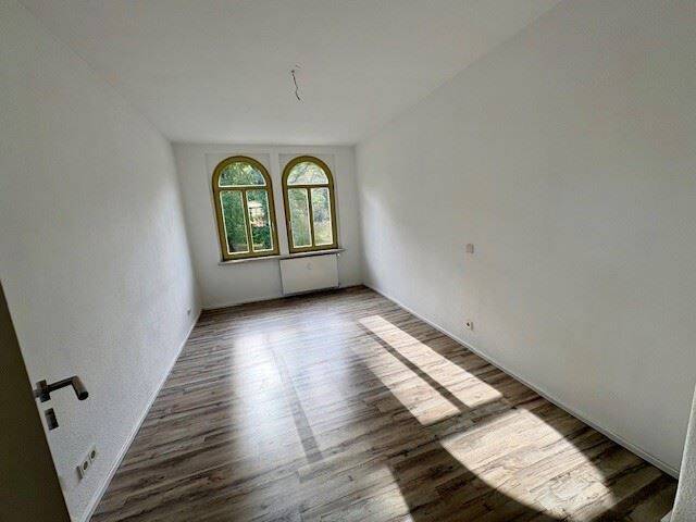 Etagenwohnung Altenburg Altenburg - 3 Zimmer, 65 m&sup2;, 485&euro; | Angebot:26289681