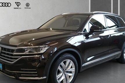 VW Touareg 40.598 km 43.209 &euro; Gera 07546