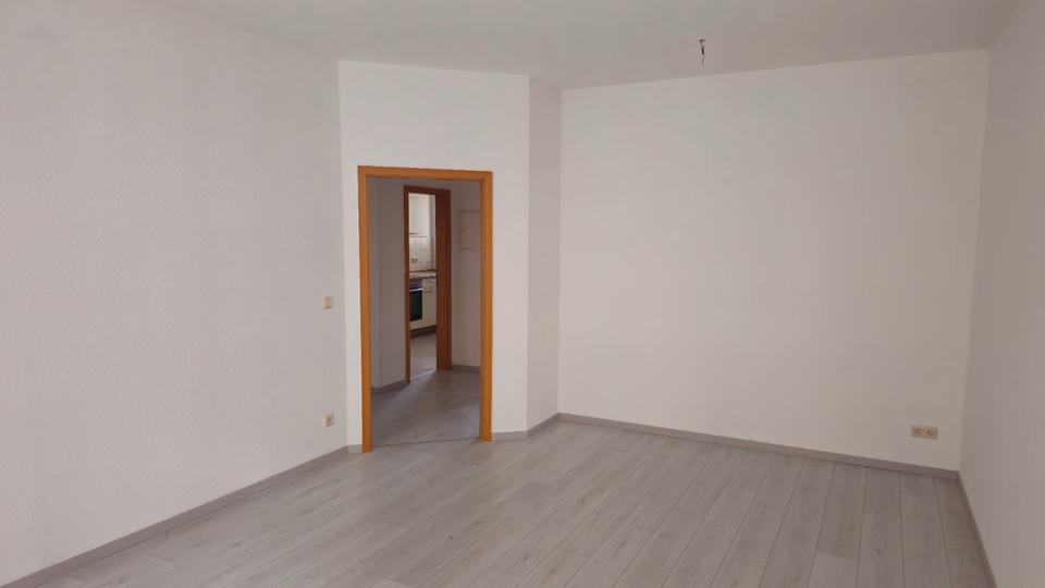 Erdgeschoßwohnung Zeulenroda-Triebes Triebes - 3 Zimmer, 67 m&sup2;, 450&euro; | Angebot:26196828