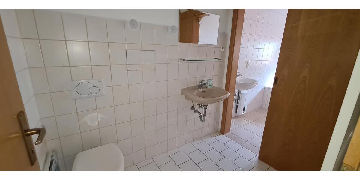 ab sofort: gemütliche 2-Zimmer-Wohnung in Stadtmitte Stadtroda´s - Etagenwohnung Stadtroda | Angebot:27298547