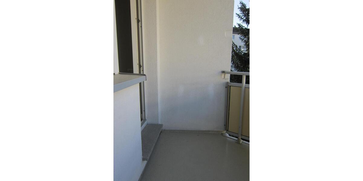 Etagenwohnung Crimmitschau - 1 Zimmer, 41 m&sup2;, 281&euro; | Angebot:15802013