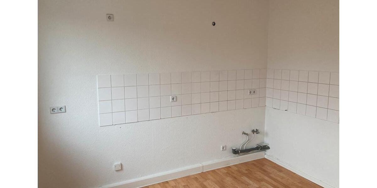 Etagenwohnung Gera - 2 Zimmer, 60 m&sup2;, 365&euro; | Angebot:24975355