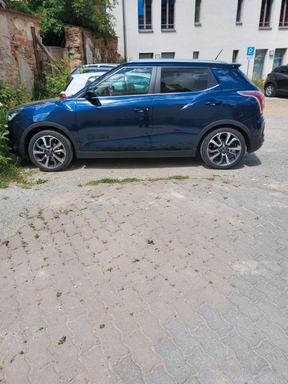 SsangYong Tivoli 116.000 km 9.000 € Naumburg 06618
