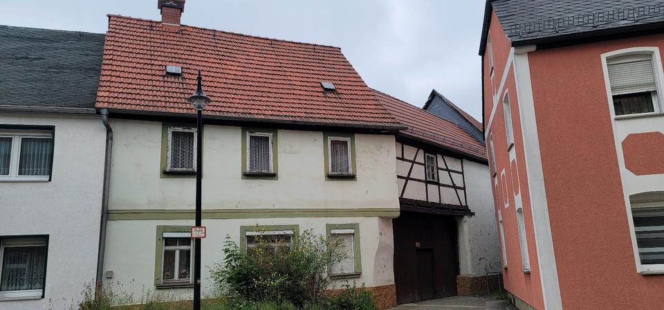 Einfamilienhaus Auma-Weidatal Weidatal - 9 Zimmer, 160 m&sup2;, 25.000&euro; | Angebot:25707834