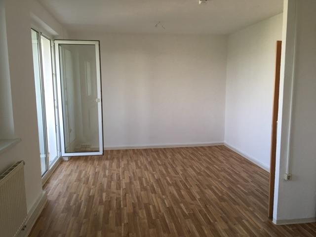 Etagenwohnung Gera Lusan - 2 Zimmer, 51 m&sup2;, 330&euro; | Angebot:26143771