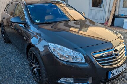 Opel Insignia 143.587 km 7.499 &euro; Triptis 07819