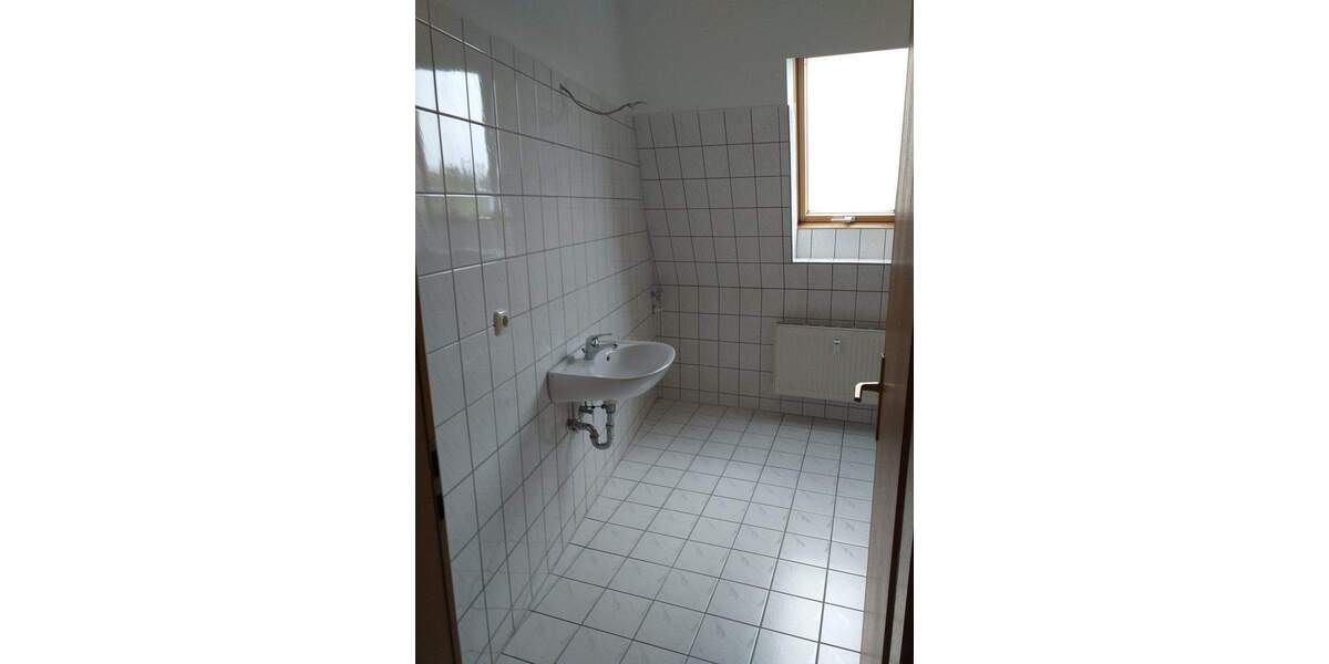 Etagenwohnung Meerane - 2 Zimmer, 46 m&sup2;, 29.900&euro; | Angebot:26028044